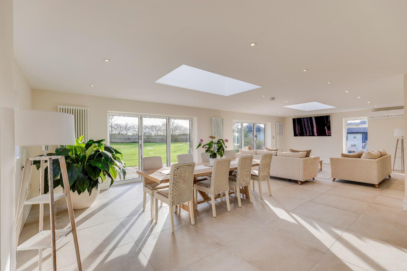 Nurston, Rhoose, Vale of Glamorgan, CF62 3BH